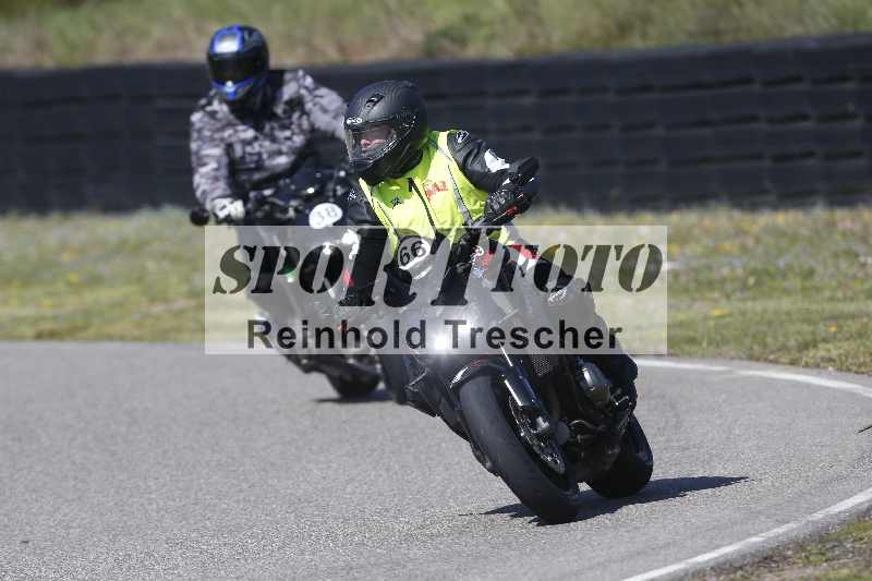 /01 02.04.2026 MAZ ADR/Gruppe gelb Gruppe gruen/66